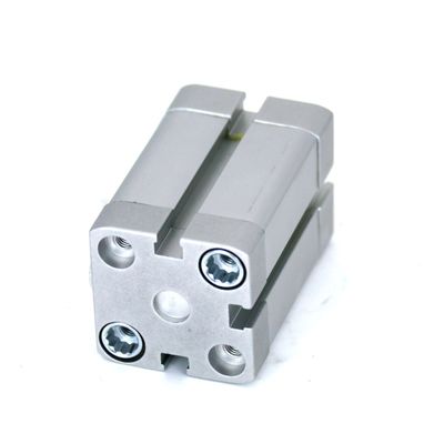 ADN-16-15-A-P-A 536221 Kompakt Çifte Eylemli Pnömatik Silindir Vuruşu 15 mm Alüminyum Piston Çubuk Ağırlığı Erkek İpek