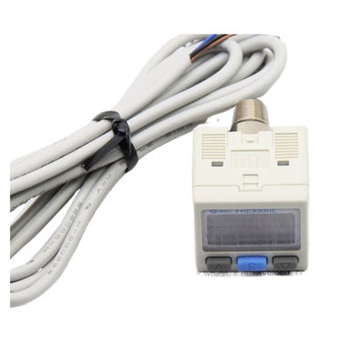 SMC ZSE30A-01-B Dijital Basınç Değiştiricisi Vakum Basıncı R1/8 2 Renkli Ekran PNP Açık Toplayıcı 2 Çıkışlar