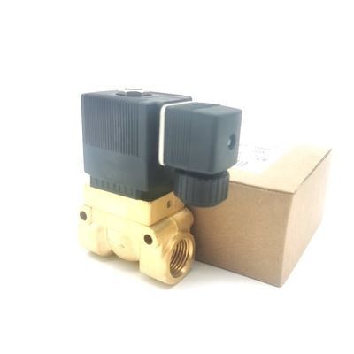 00126201 6014 D Normalde BURKERT elektromanyetik valfi Açık G1/8 2.0 Akış Deliği AC220V 8W Bakır Valf Vücudu 32 * 32 0~10bar