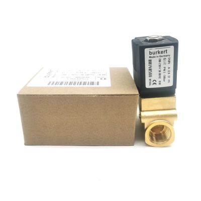 00137538 6013 Tip Normalde Kapalı 2.0 Akış Deliği FKM Dükkan 8W Burkert Solenoid Valf