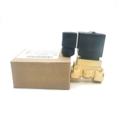 00137538 6013 Tip Normalde Kapalı 2.0 Akış Deliği FKM Dükkan 8W Burkert Solenoid Valf