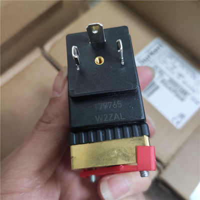 Burkert Elektrik Vanalı 6014 C 1.5 00501215 AC220V elektrik vanalı