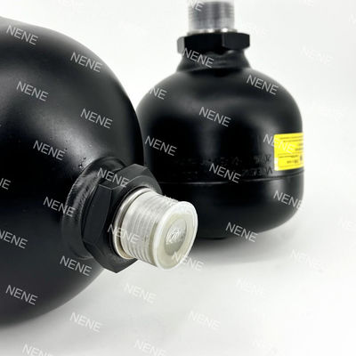 VOE 11173688 Yüksek Kaliteli OEM yedek parçaları VOLVO L90E L150E L220F için 0.5L gaz akülatörü