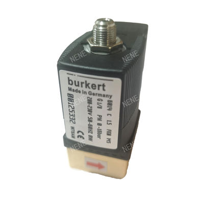 G1/4 Burkert Solenoid Valf 00125302 6013 Tip Doğrudan Eylemli Inç 2/2 Normalde Kapalı 3.0 Akış Deliği FKM Kapalı Bakır Valf Vücudu 24VAC 8W 0~10bar