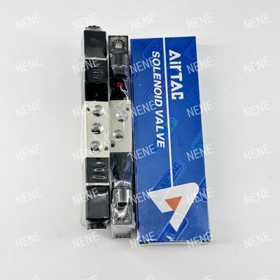 5 Yolu 3 Konumu 4V130E-06 Hava sıvısı AIRTAC Alüminyum alaşımlı vücutlu solenoid valfi
