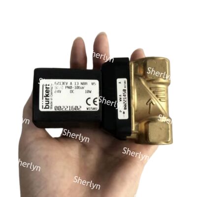 00221933 BURKERT Solenoid Valf 6281 Tip G3/4 2/2 Genellikle AC220V açılır