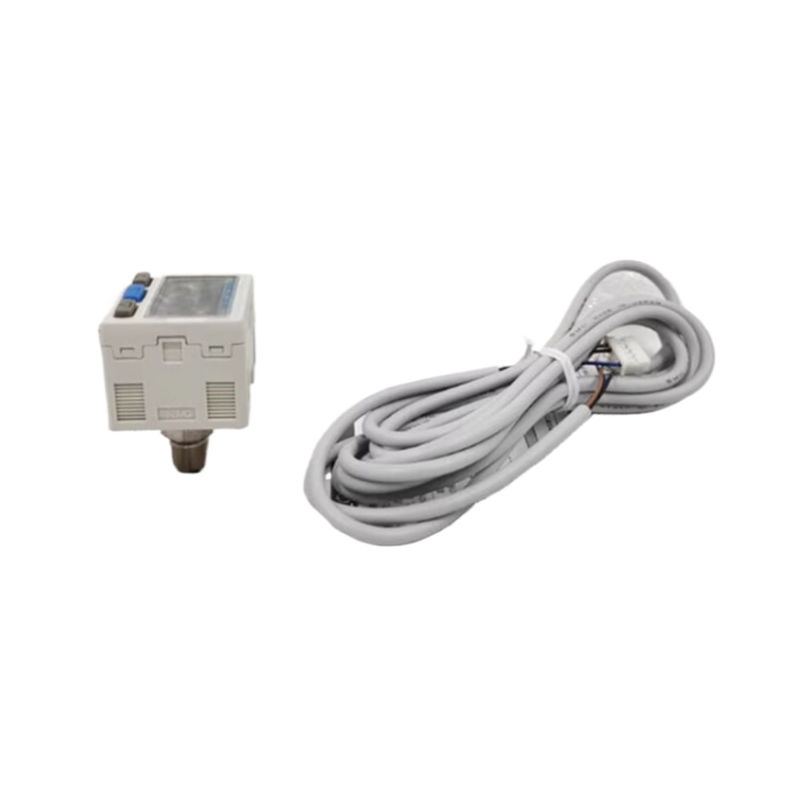 SMC Dijital Basınç Değiştiricisi ZSE30AF-01-C Bileşik Basınç NPN Açık Kolektor 1 Çıktı Analog Voltaj Çıktı