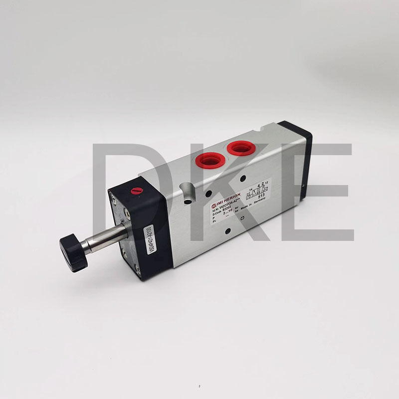 V62C513A-A212J V61B313A-A213J 5/2 Valf işlevi, sıvı akış kontrolünün doğruluğunu artırmak için tasarlanmış, pilot solenoid hava yayı dönüşü ile solenoid valfi