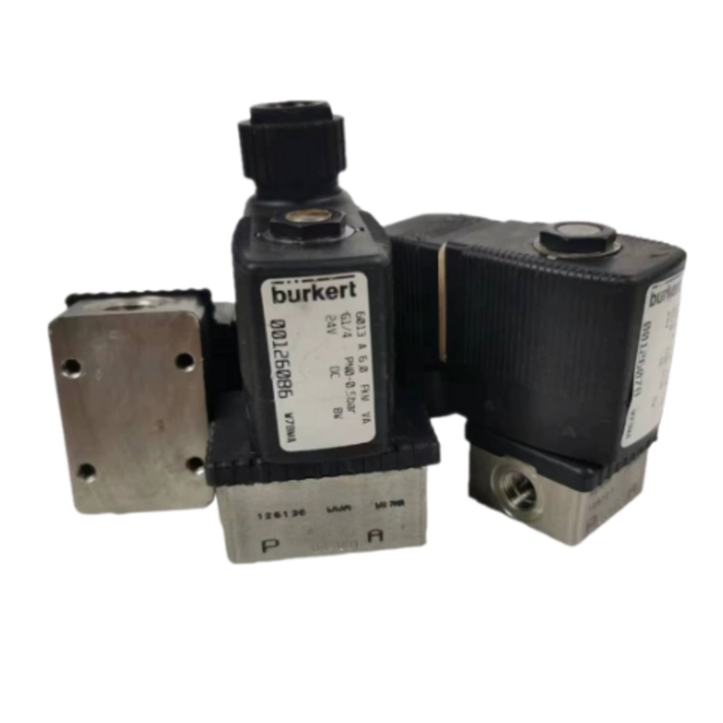 Port Boyutu 1/4 Pnömatik Solenoid Valf Plünger Doğrudan Hareket 24VDC Pnömatik Aygıtlar İçin Voltaj Kontrol Valfi 126086